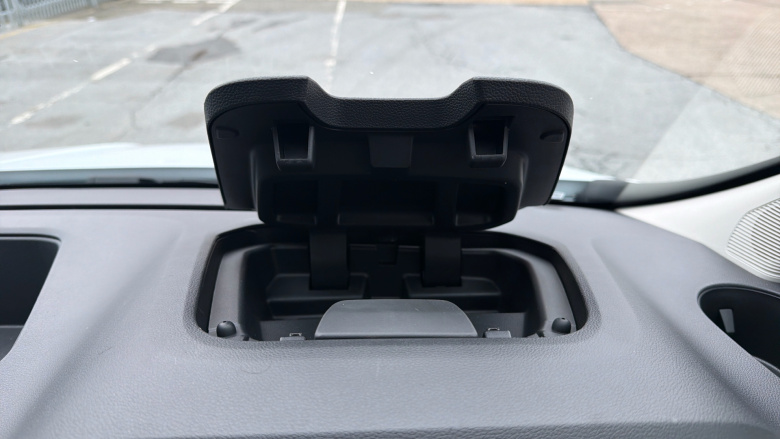 Renault Trafic Lwb Diesel LL30 Blue dCi 150 Extra Sport [Safety] Crew Van